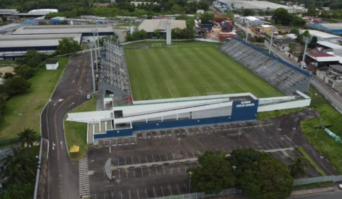 Governo do Amazonas assina ordem de serviço  para obras de modernização do Estádio Carlos Zamith