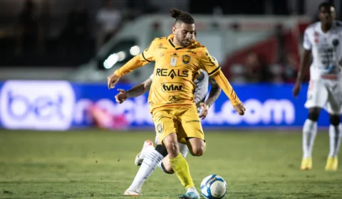 No Paraná, Amazonas é derrotado pelo Operário por 1 a 0.