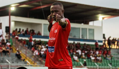 Princesa desencanta e goleia o Trem (AP) em Manacapuru por 4 x 1 de virada