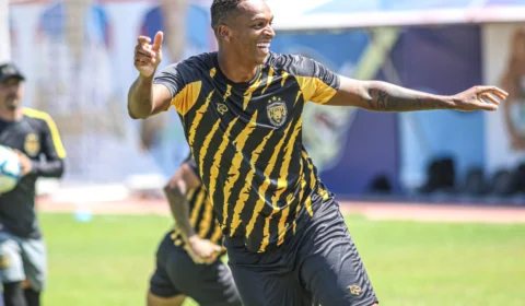 Amazonas FC recebe o Brusque no Carlos Zamith pela 9° rodada da Série B