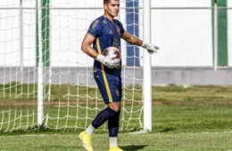 Amazonas apresenta reforços com velho conhecido e estrangeiro