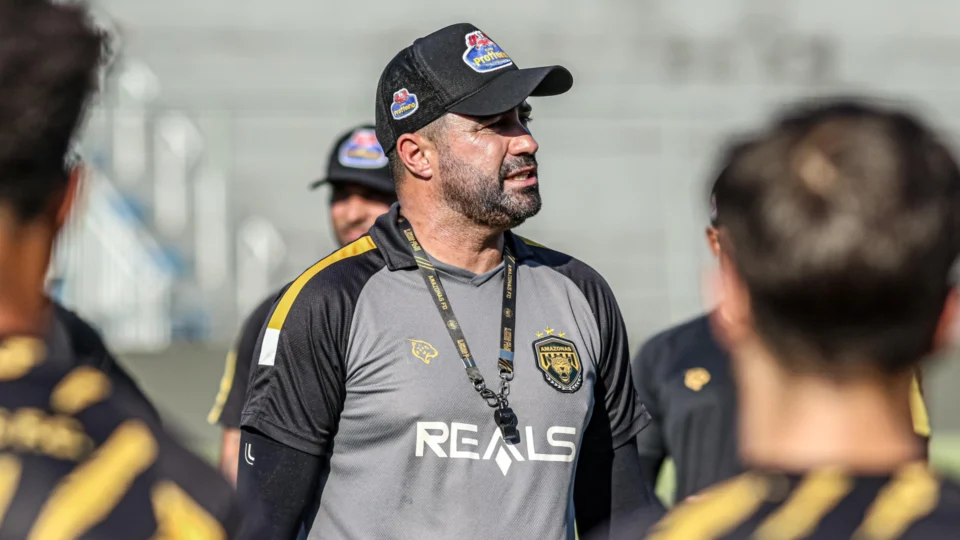 Amazonas recebe o lanterna Guarani no Carlos Zamith