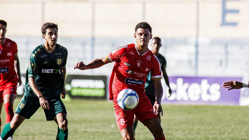 Princesa do Solimões de despede da Série D com derrota no pênaltis para o Altos, em Teresina (PI)