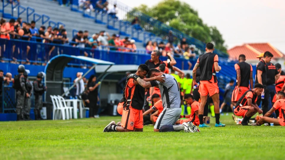 Manauara vence Retrô/PE por 2 x 0 mais perde a classificação no pênaltis, na Colina