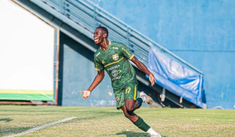 Com dois gols do  haitiano Allendy, Sete F C faz 4 x 0 no Cliper na abertura da Série B Amazonense