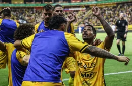 Amazonas vence o Avaí de virada e se garante na Série B de 2025