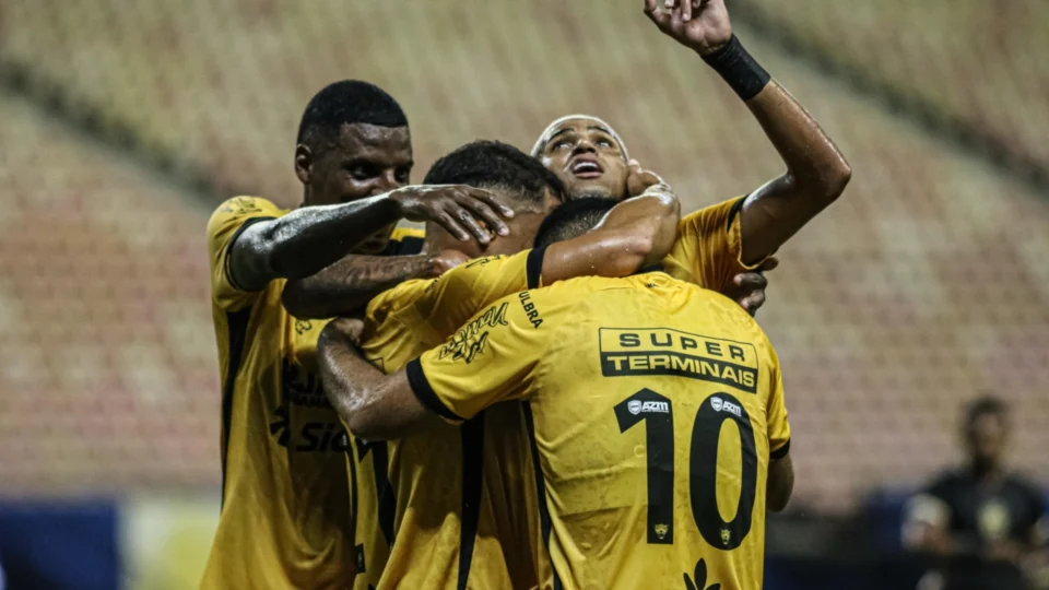Amazonas vence o São Raimundo e está classificado para os playoffs
