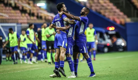 Nacional e Parintins se enfrentam em jogo válido pela semifinal do Barezão