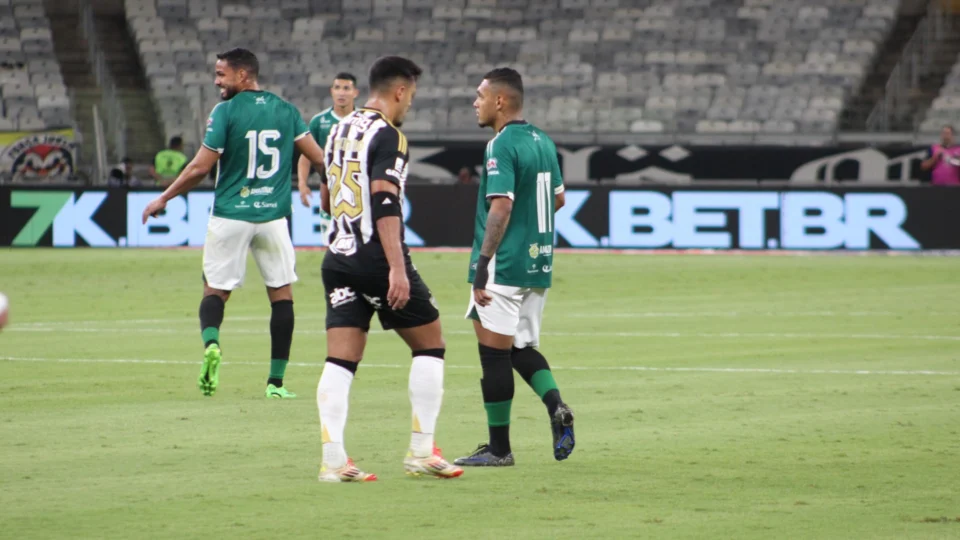 Manaus de despede da Copa do Brasil com derrota para o Galo Mineiro