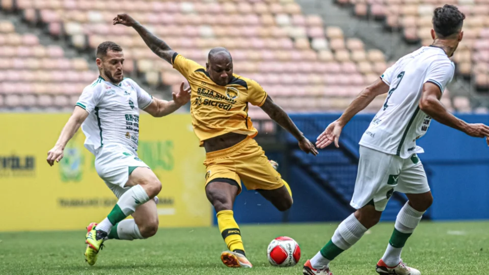 Amazonas e Manaus se enfrentam neste domingo pela final do primeiro turno