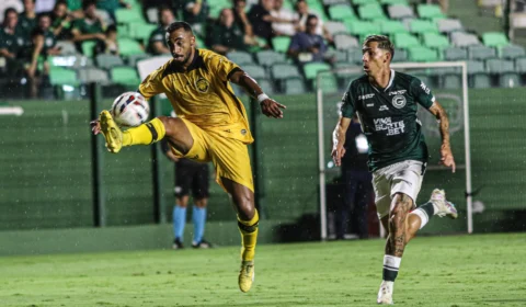 Amazonas estreia na Série B com derrota para o Goiás fora de casa