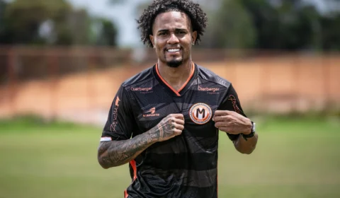 Manauara anuncia a contratação de volante para a Série D