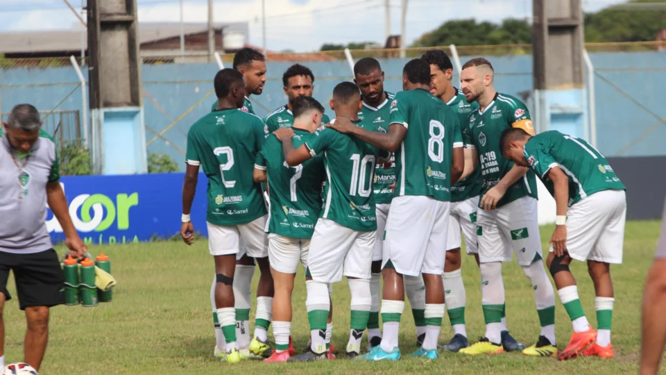 Manaus sai perdendo e arranca empate aos 40 do segundo  tempo na  estreia na Série D