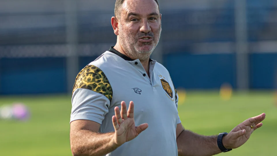 Guilherme Alves é apresentado pelo Amazonas