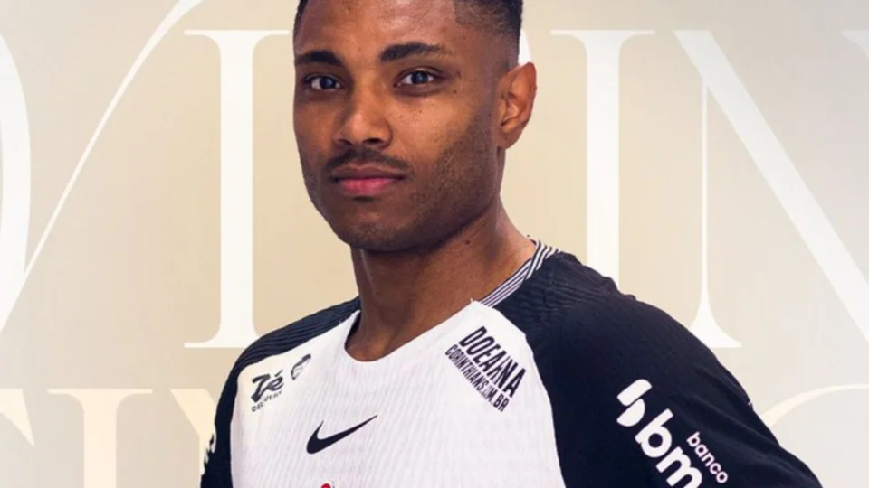 Corinthians oficializa contratação do atacante Vitinho até 2026