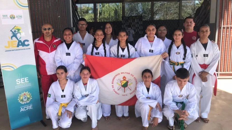 Do tatame para a vida: projeto de taekwondo forma campeões no Colégio Dom Pedro II, no Acre