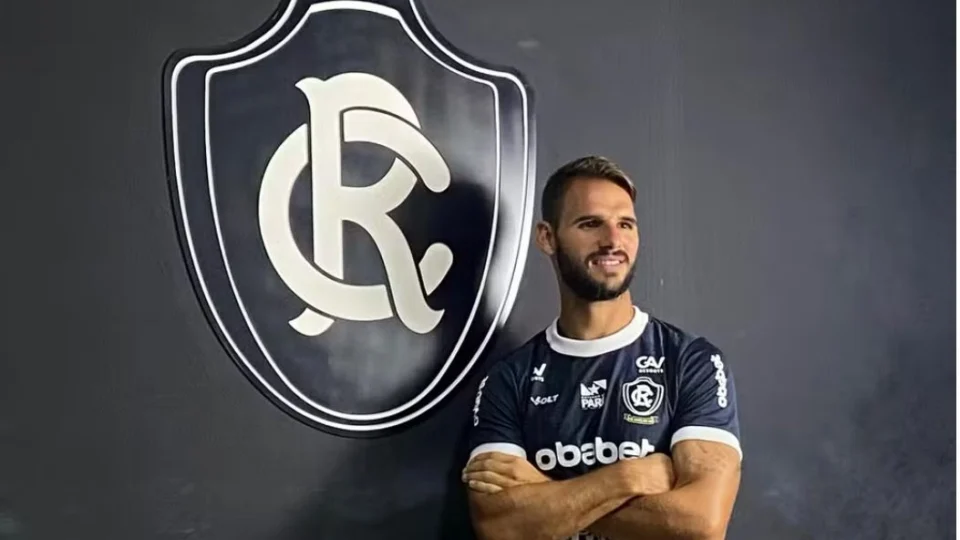 Remo anuncia primeiro jogador grego da história do clube