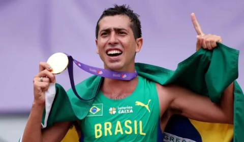 Caio Bonfim conquista ouro nos 20 km no Mundial de 2025