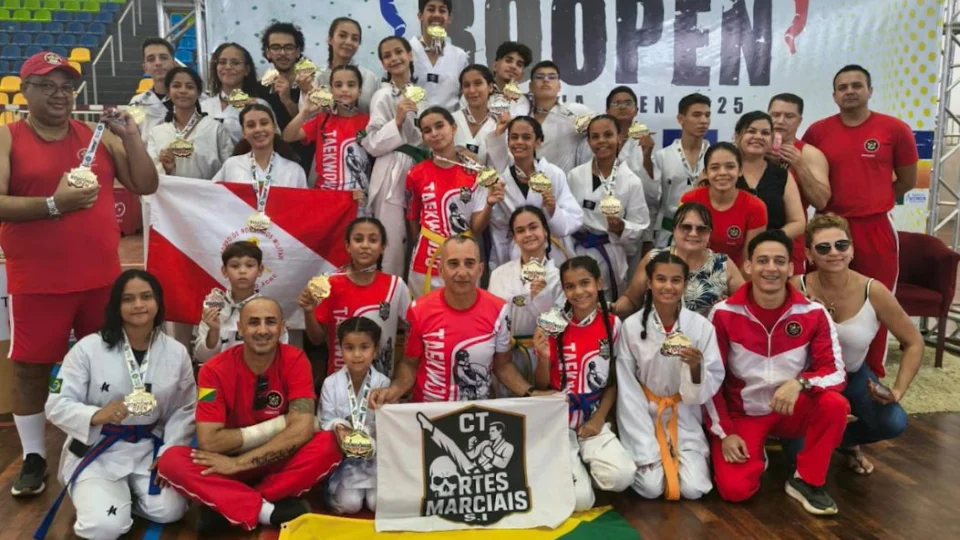 Atletas acreanas conquistam medalhas em campeonato de Taekwondo em Rondônia