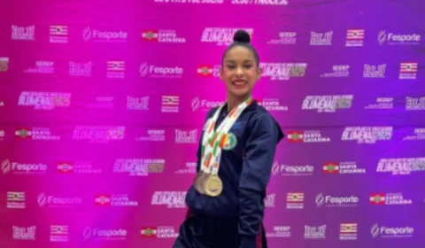 Maria Eduarda, ginasta de 13 anos do Pará, homenageia Círio de Nazaré em apresentação