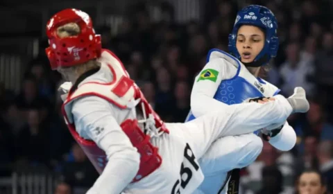 Maria Clara Pacheco conquista ouro e recoloca o Brasil no topo do taekwondo mundial após 20 anos