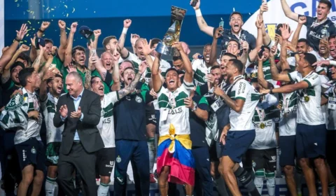 Coritiba vence em Manaus e conquista o tricampeonato da Série B