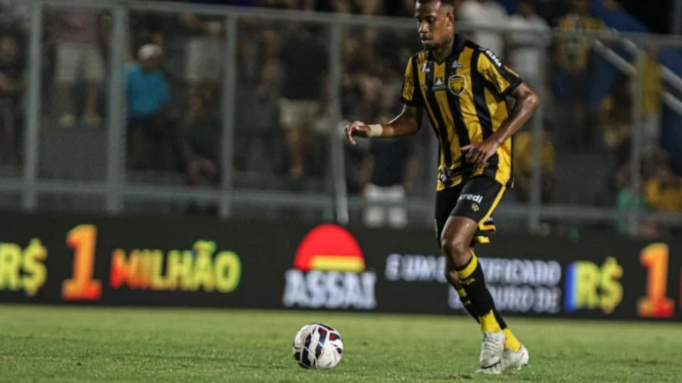 Gabriel Domingos renova com o Amazonas FC para 2026