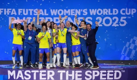 Brasil faz história e conquista a primeira Copa do Mundo Feminina de Futsal