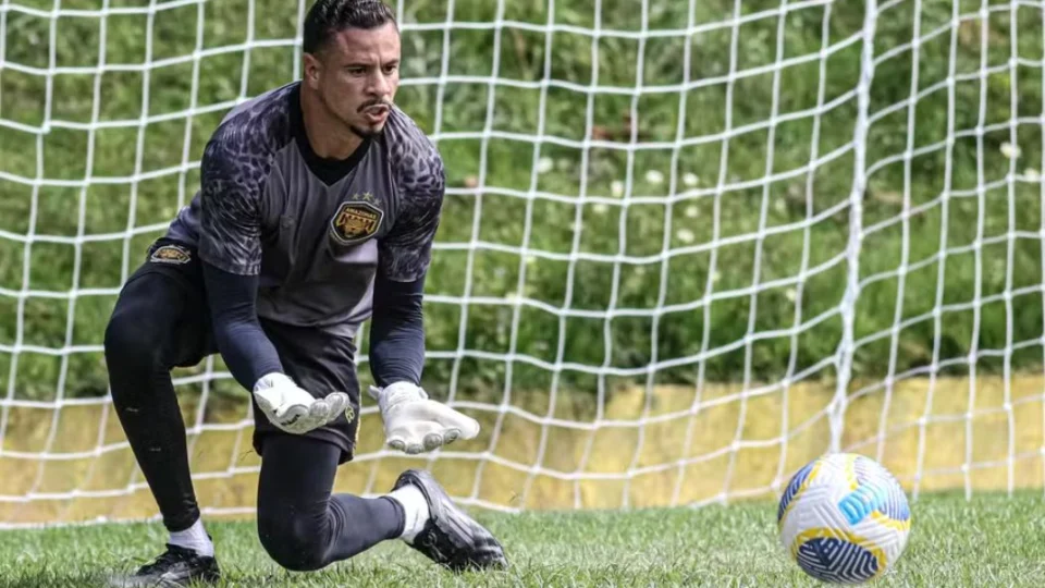 João Lopes Renova com o Amazonas FC e Garante a Meta para 2026