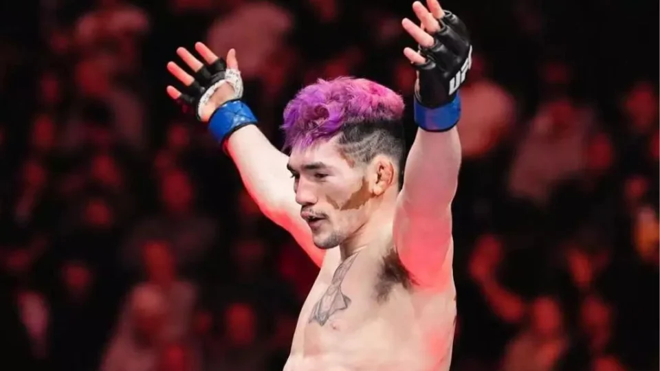 Lutador paraense se emociona ao ouvir nome de sua cidade natal ser anunciado no UFC