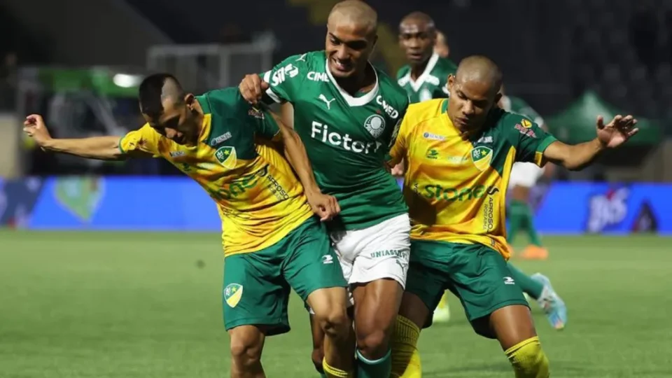 Palmeiras estreia com vitória na Copinha com placar de 4 a 2 no Monte Roraima