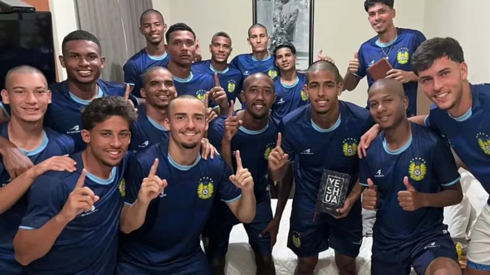 Nacional-AM quebra tabu e estreia com vitória na Copinha 2026