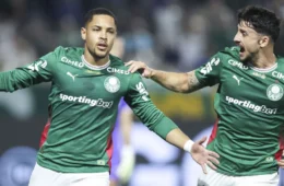 Palmeiras vence o Fluminense por 2×1 e mantém liderança do Brasileirão
