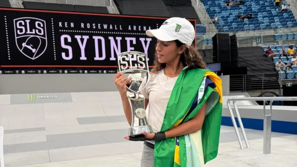 Rayssa Leal vence etapa de Sydney e começa 2026 no topo da Street League