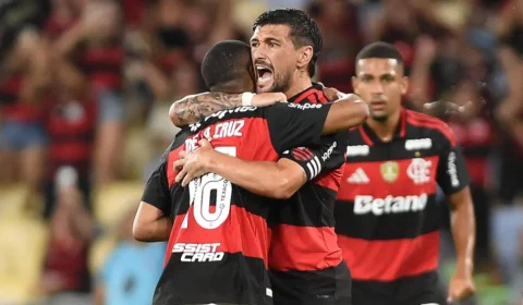 Flamengo reage no Maracanã, mas desempenho ainda preocupa antes da Recopa