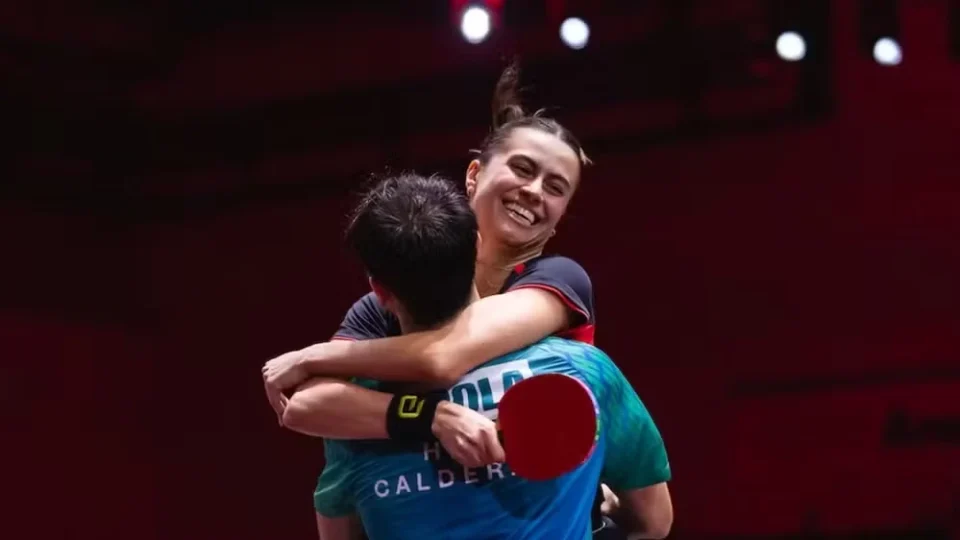 Hugo Calderano e Bruna Takahashi vencem título inédito no Smash de Singapura