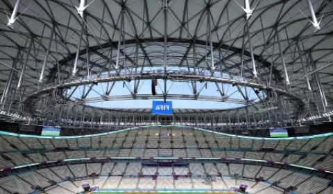 Esporte ameaçado por conflito: Catar suspende jogos de futebol após bombardeios no Irã