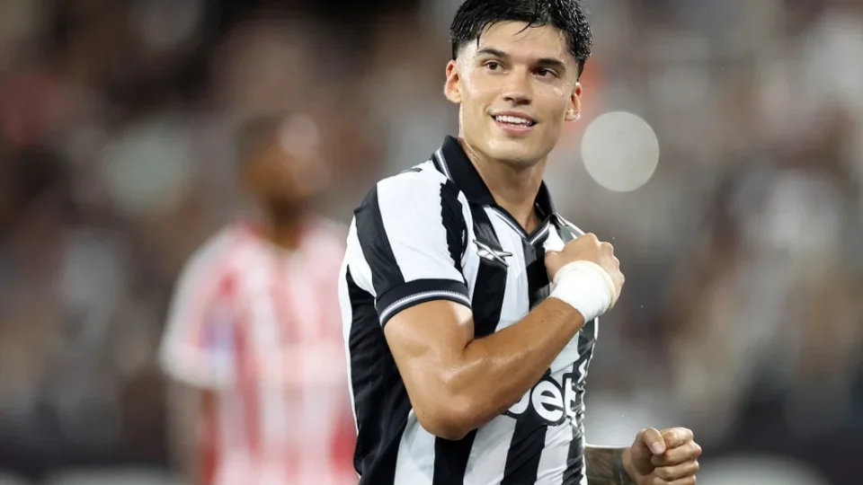 Botafogo controla partida, derrota Bangu e garante título da Taça Rio pela décima vez