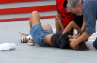 Tensão no Esporte: Rayssa Leal sofre queda grave e deixa mundial de Skate sob cuidados médicos