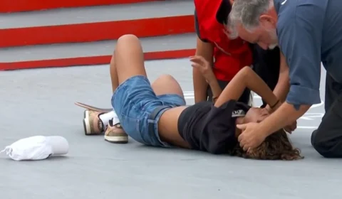 Tensão no Esporte: Rayssa Leal sofre queda grave e deixa mundial de Skate sob cuidados médicos