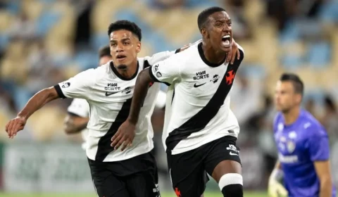 Vasco da Gama vira sobre o Palmeiras e conquista vitória importante no Brasileirão