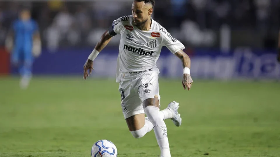 Maioria dos brasileiros quer Neymar na Copa, aponta pesquisa