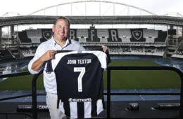 John Textor é afastado da SAF do Botafogo