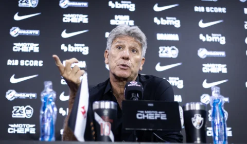 Conmebol suspende Renato Gaúcho por três jogos e desfalca o Vasco na Sul-Americana