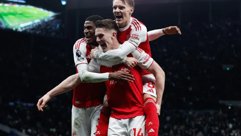Arsenal segura empate com o Sporting e avança à semifinal da Champions League