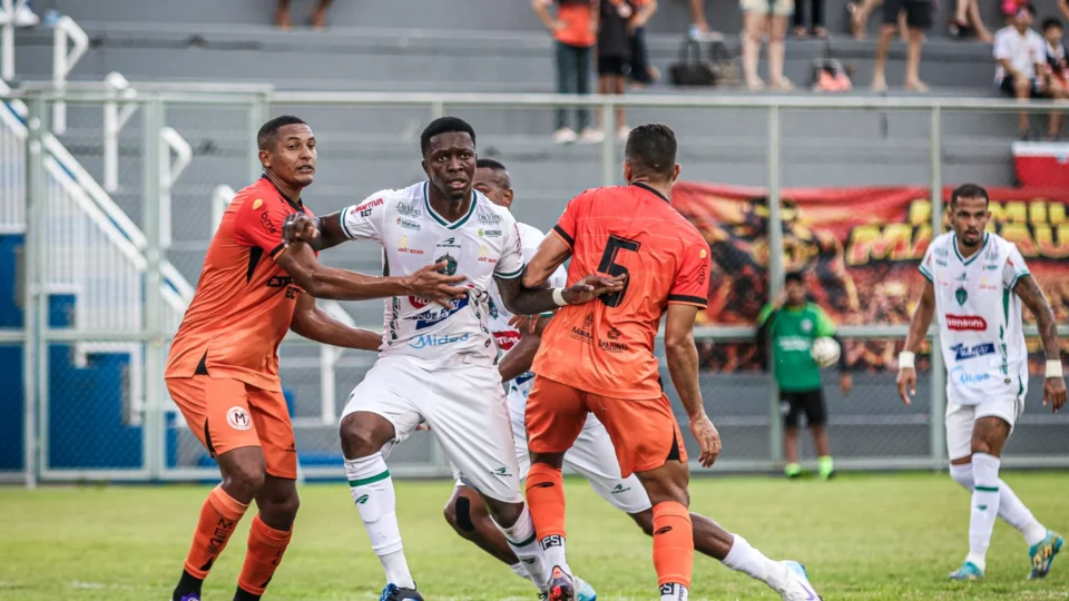 Manauara arranca empate no fim contra o Manaus em clássico pela Série D