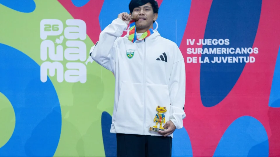 Ouro ancestral: amazonense Lavozier Marubo faz história no wrestling e coloca o Amazonas no topo da América do Sul