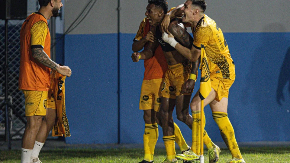 Amazonas vence o Maranhão, mantém 100% e segue líder da Série C