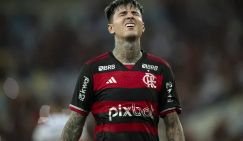 Pulgar é suspenso por quatro jogos pelo STJD e vira desfalque no Flamengo