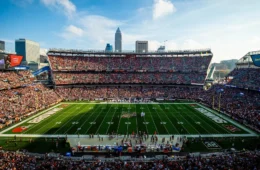 PALCO DE BRASIL X EGITO, HUNTINGTON BANK FIELD SERÁ RECONSTRUÍDO EM PROJETO DE R$ 13 BILHÕES